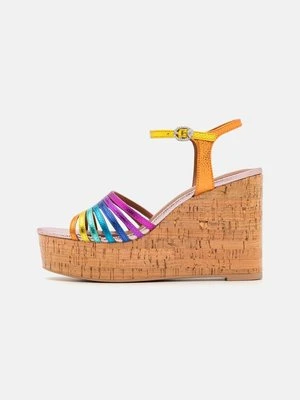 Sandały na koturnie Kurt Geiger London