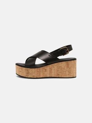 Sandały na koturnie Marc O'Polo