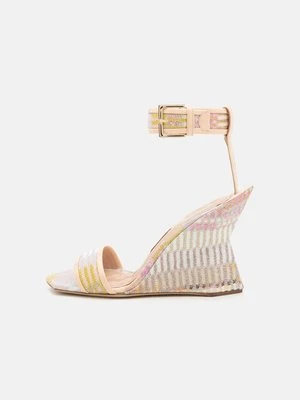 Sandały na koturnie Missoni