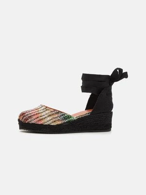 Sandały na koturnie Missoni