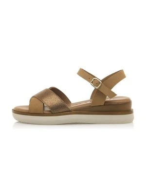 Sandały na koturnie mtng