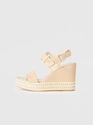 Sandały na koturnie NeroGiardini