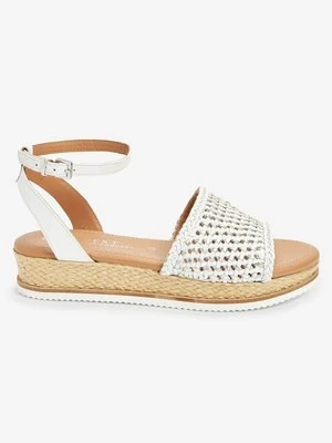 Sandały na koturnie Next