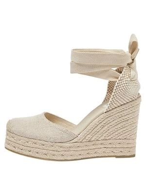 Sandały na koturnie PULL&BEAR