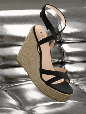 Sandały na koturnie Raid