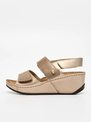 Sandały na koturnie Scholl