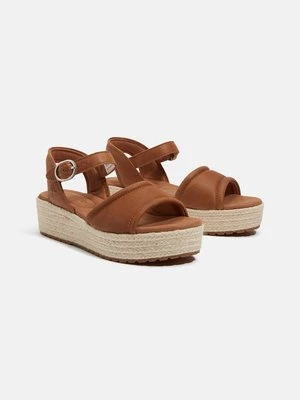 Sandały na koturnie Timberland
