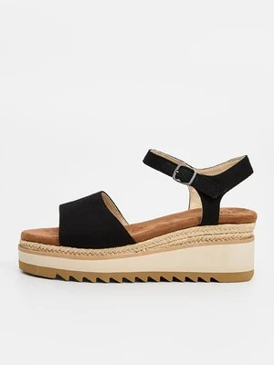 Sandały na koturnie TOMS