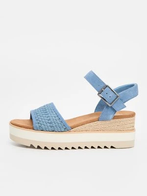 Sandały na koturnie TOMS