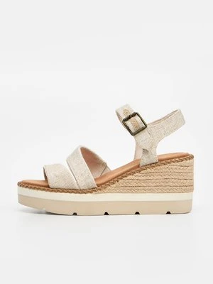 Sandały na koturnie TOMS