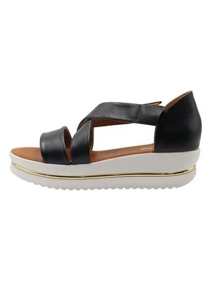 Sandały na koturnie usha