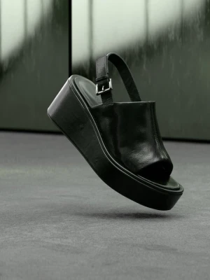 Sandały na koturnie Zign By Zalando czarny