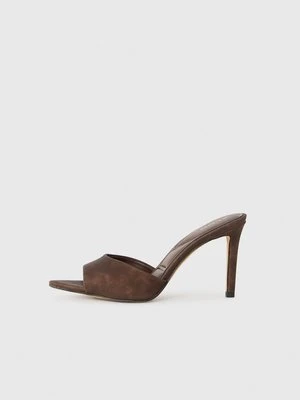 Sandały na obcasie ALDO