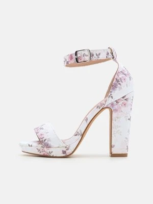 Sandały na obcasie Anna Field