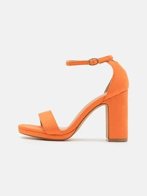 Sandały na obcasie Anna Field