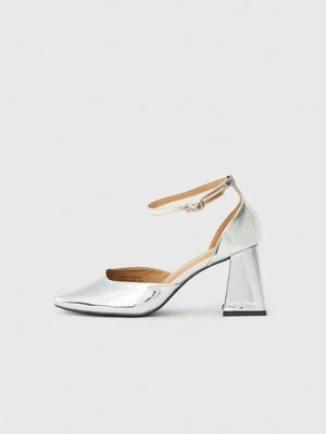 Sandały na obcasie Bianco