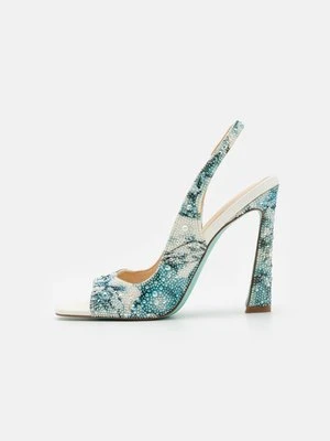 Sandały na obcasie Blue By Betsey Johnson