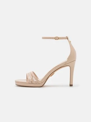 Sandały na obcasie Buffalo