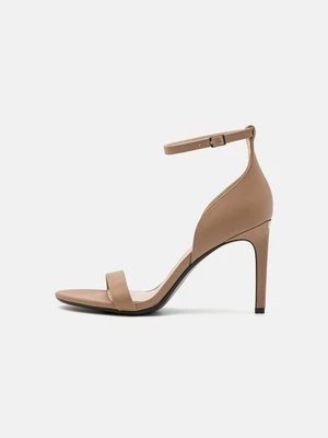 Sandały na obcasie Calvin Klein