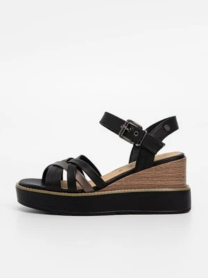 Sandały na obcasie Carmela