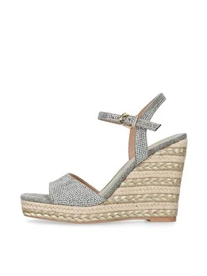 Sandały na obcasie Carvela