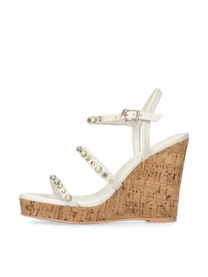 Sandały na obcasie Carvela