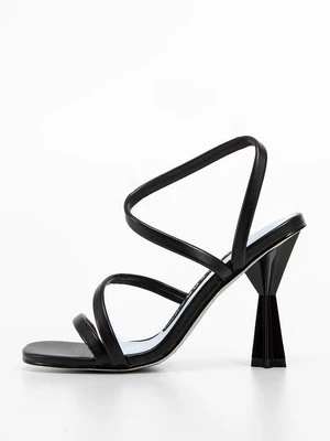 Sandały na obcasie CHIARA FERRAGNI