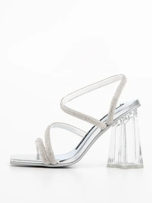 Sandały na obcasie CHIARA FERRAGNI