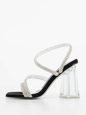 Sandały na obcasie CHIARA FERRAGNI