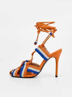 Sandały na obcasie Desigual