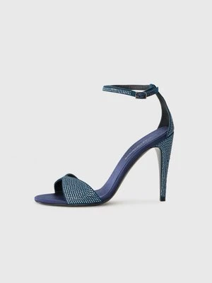 Sandały na obcasie Emporio Armani