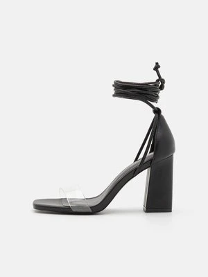 Sandały na obcasie Even&Odd