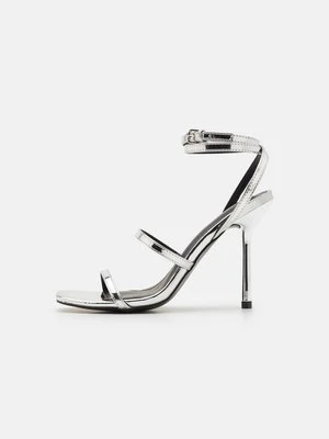 Sandały na obcasie Even&Odd