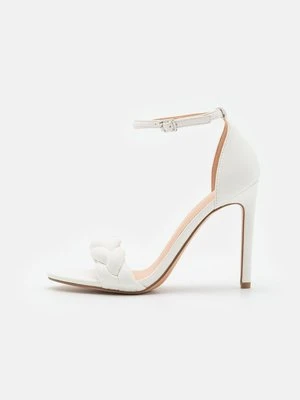 Sandały na obcasie Even&Odd