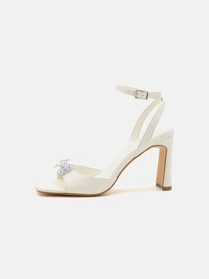 Sandały na obcasie Even&Odd