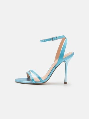 Sandały na obcasie Even&Odd