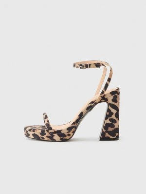 Sandały na obcasie Even&Odd