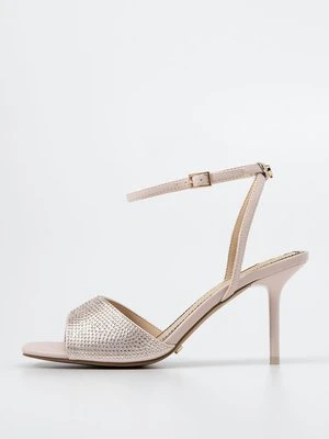 Sandały na obcasie Gaudi