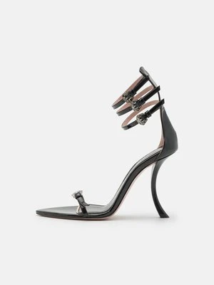 Sandały na obcasie GEDEBE