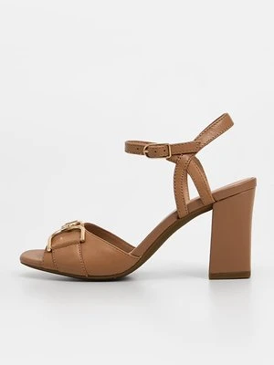 Sandały na obcasie Geox