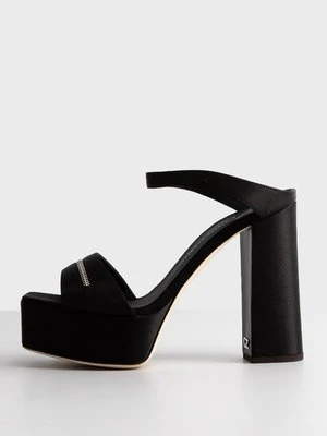 Sandały na obcasie giuseppe zanotti