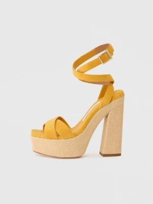 Sandały na obcasie Jimmy Choo piaskowy