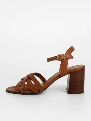 Sandały na obcasie Jonak