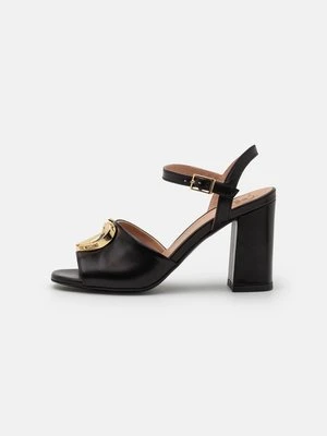 Sandały na obcasie Love Moschino
