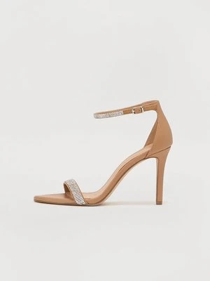 Sandały na obcasie Madden Girl