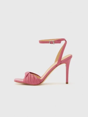 Sandały na obcasie Michael Kors jasnoróżowy