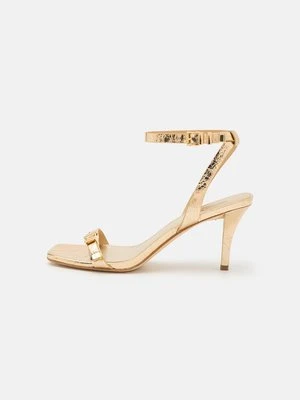 Sandały na obcasie MICHAEL Michael Kors