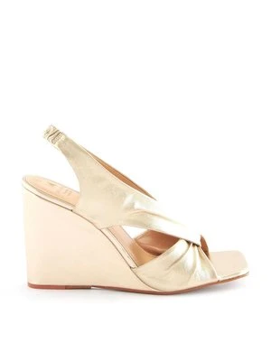 Sandały na obcasie Next