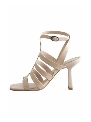 Sandały na obcasie Next