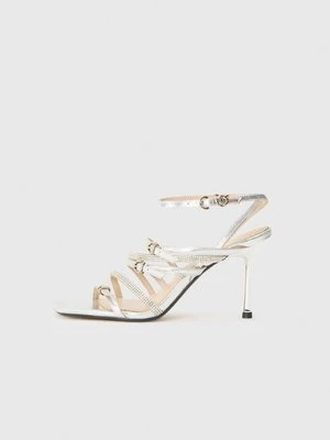 Sandały na obcasie pinko